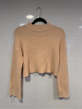 Superdown Revolve Cropped Ribbed Knit Sweater - Beige